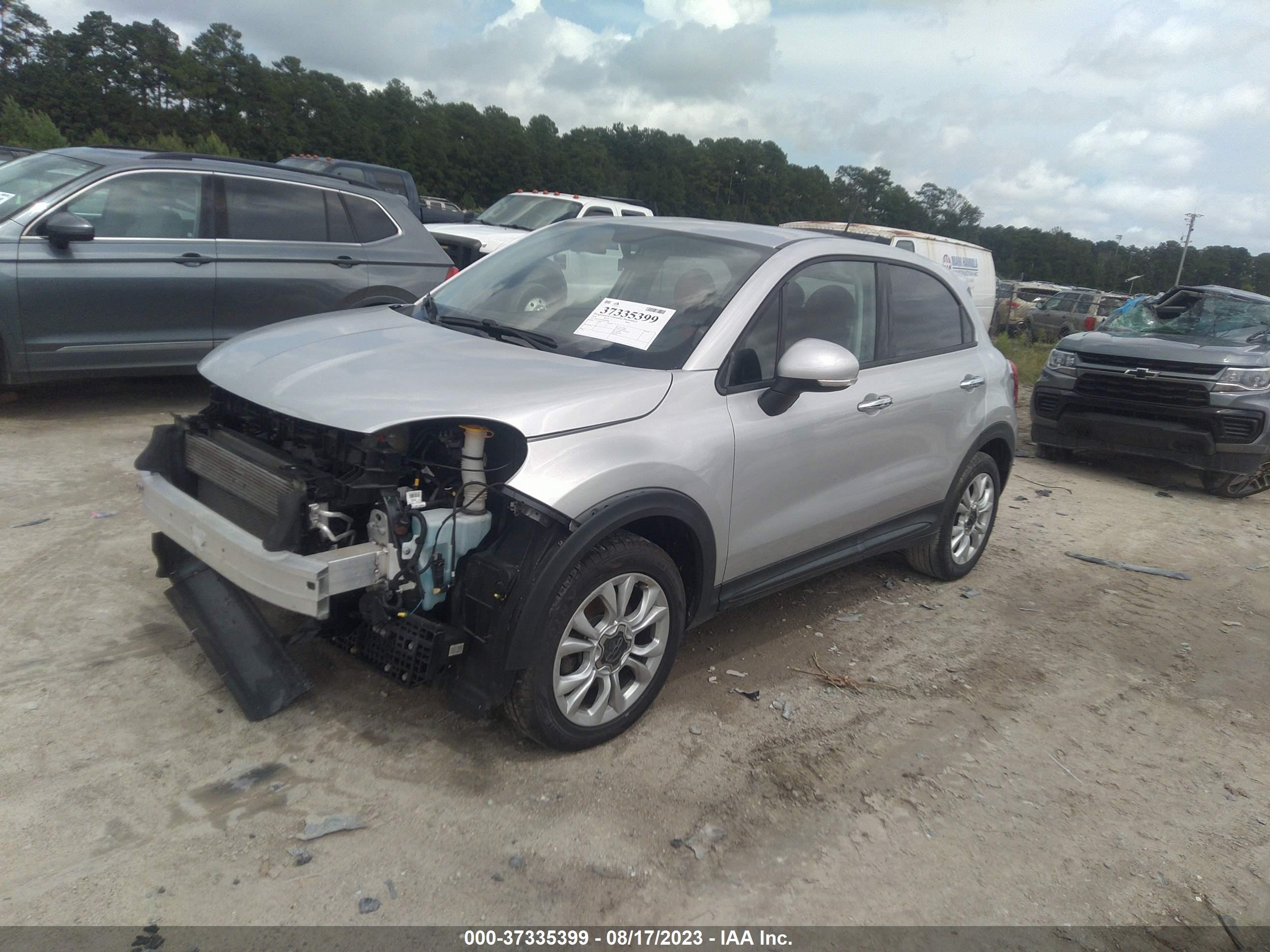 Photo 1 VIN: ZFBCFXBT3GP439905 - FIAT 500X 