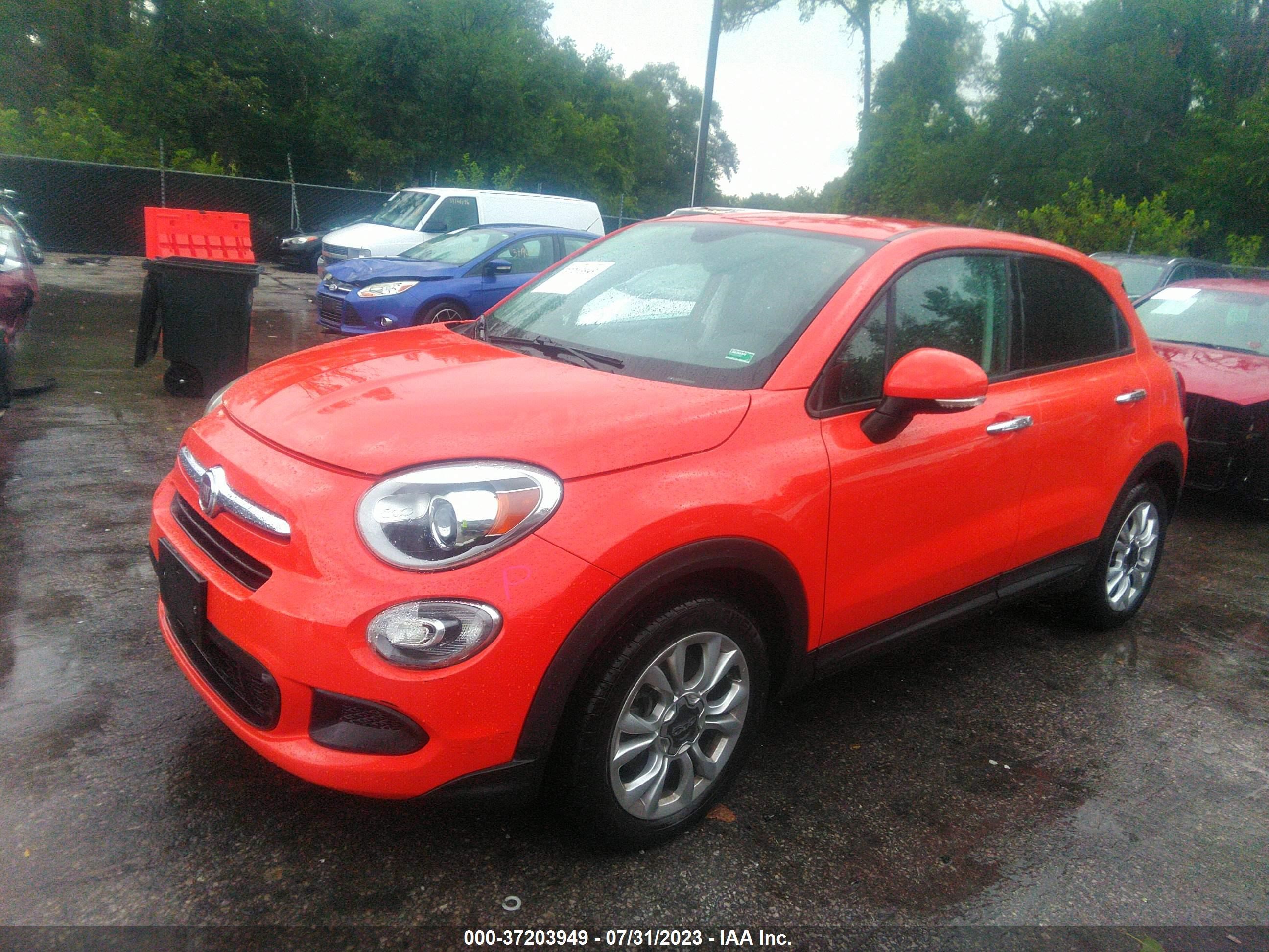 Photo 1 VIN: ZFBCFXBTXGP362188 - FIAT 500X 