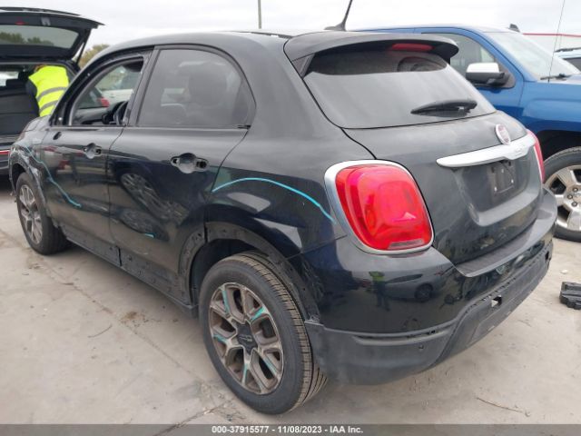 Photo 2 VIN: ZFBCFXCT2GP379064 - FIAT 500X 