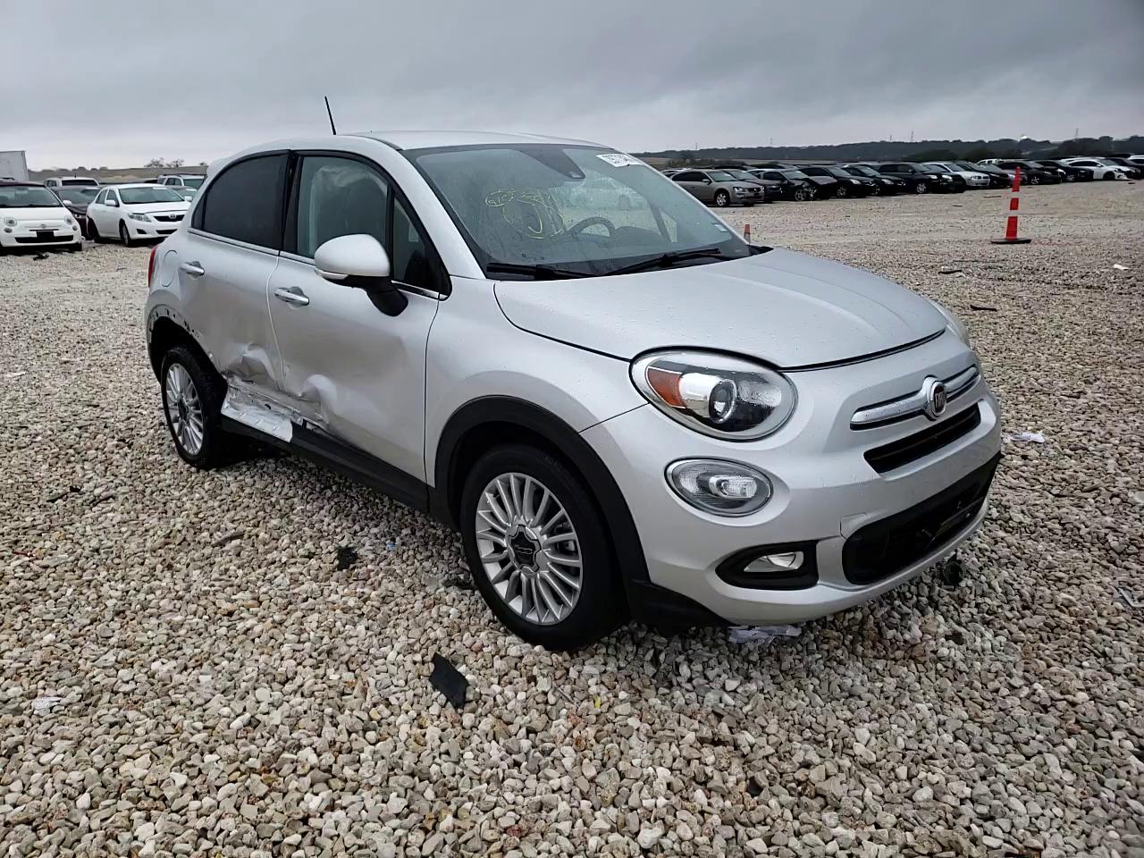 Photo 10 VIN: ZFBCFXDB7JP633963 - FIAT 500X 