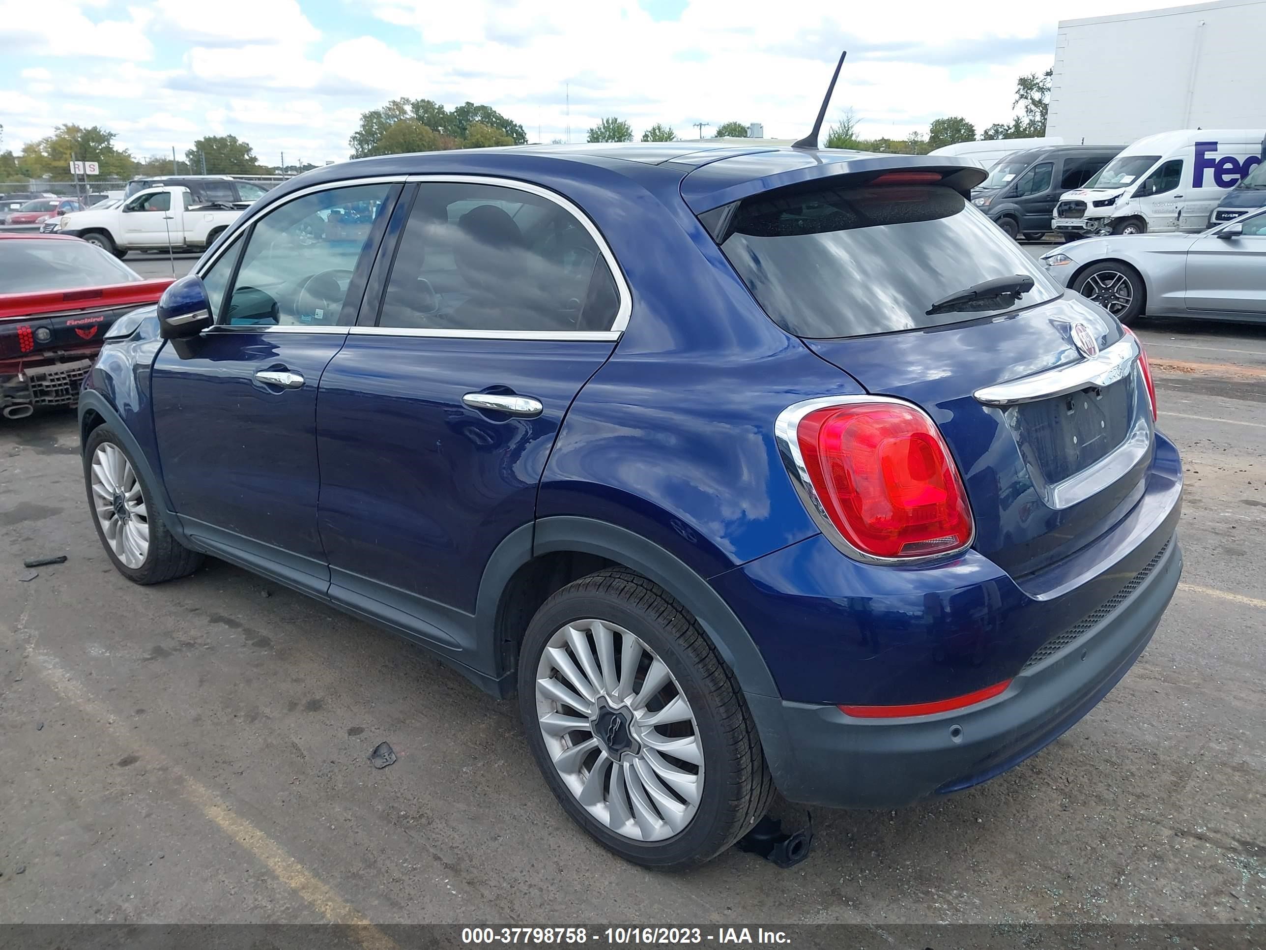 Photo 2 VIN: ZFBCFXDT7GP390124 - FIAT 500X 