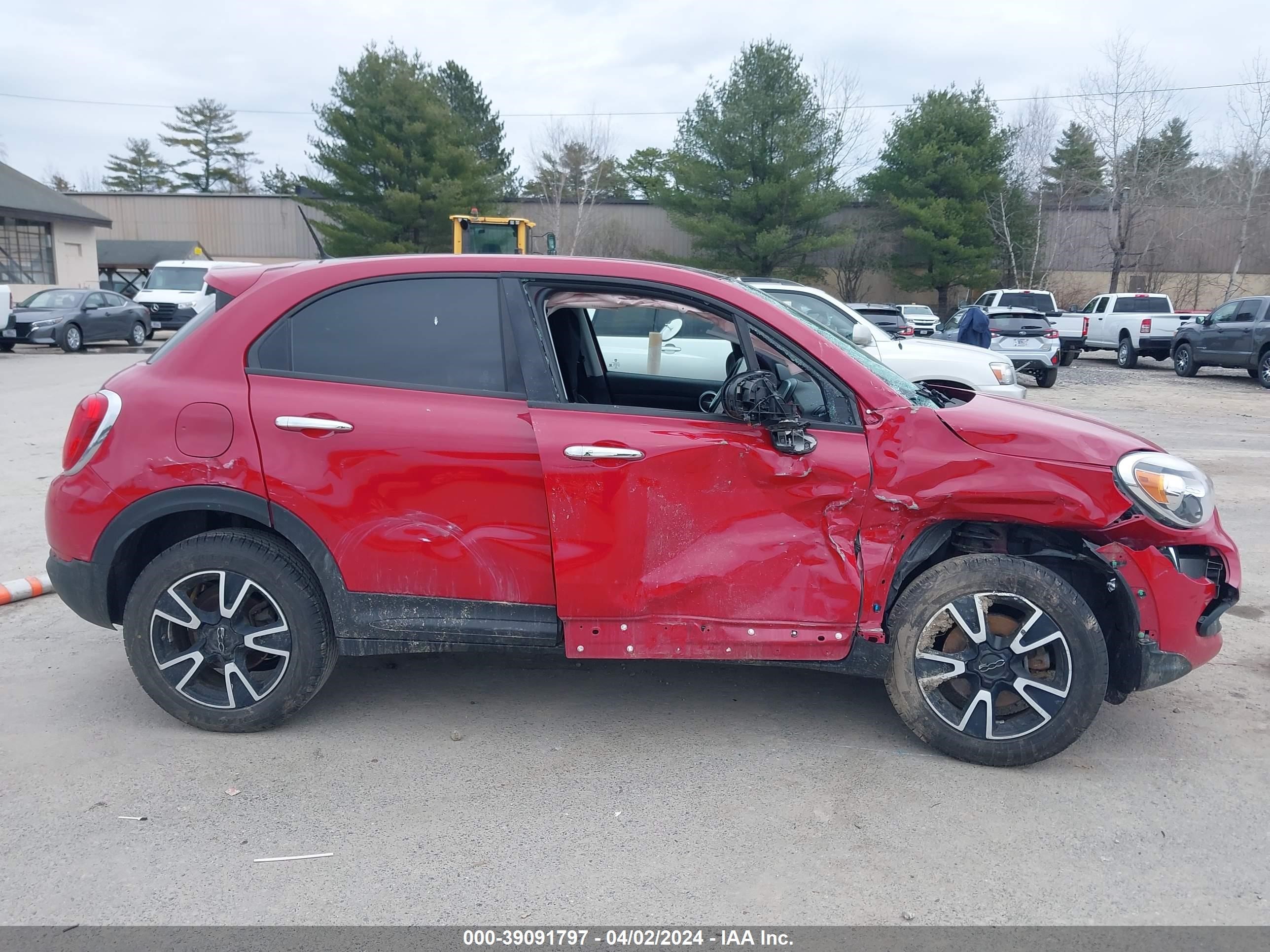 Photo 12 VIN: ZFBCFYAB0JP644118 - FIAT 500X 