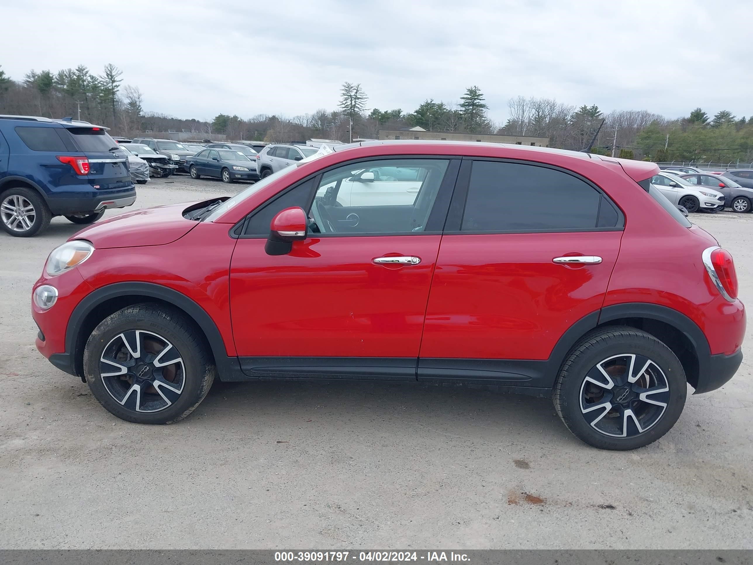 Photo 13 VIN: ZFBCFYAB0JP644118 - FIAT 500X 