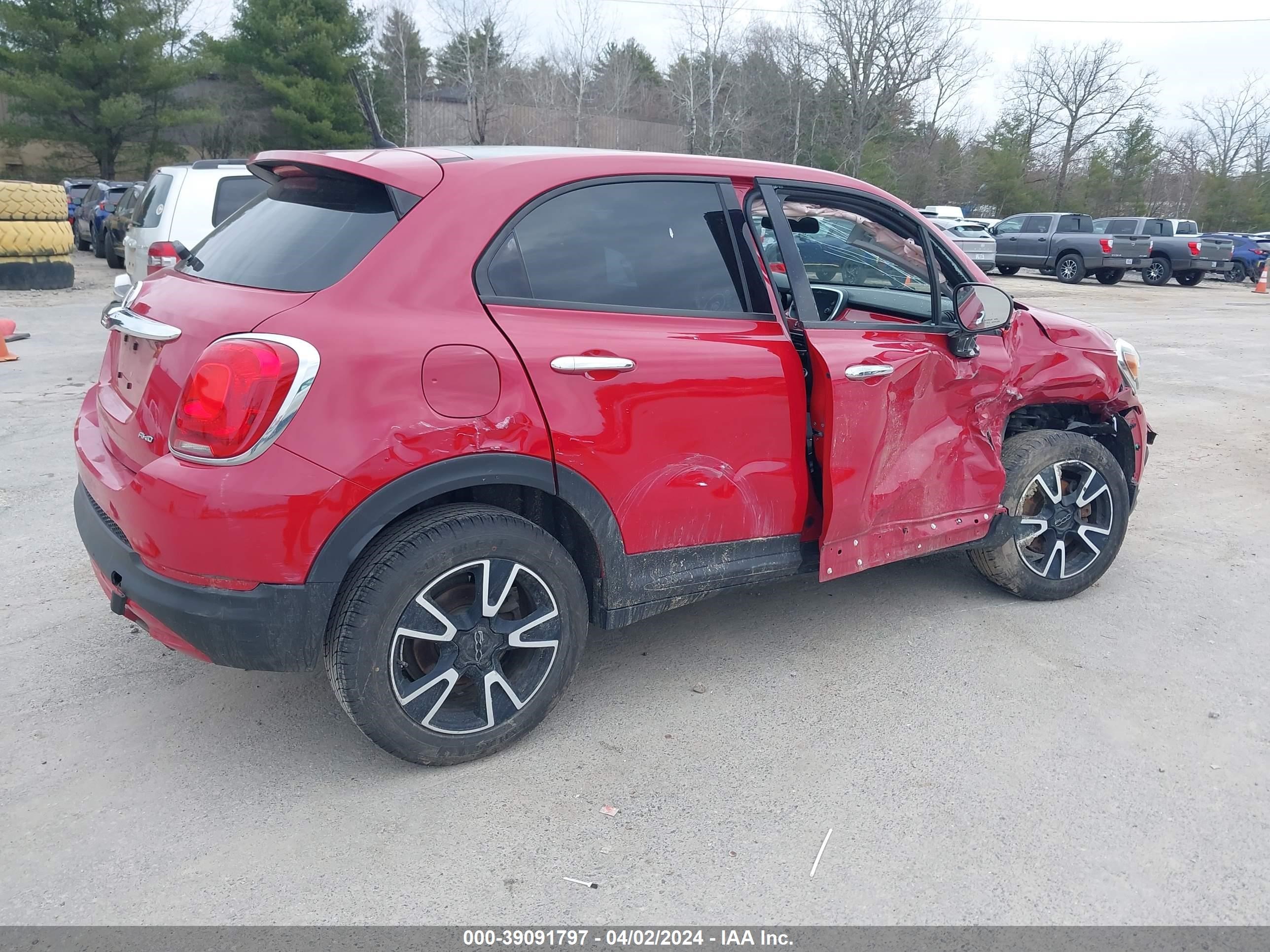 Photo 3 VIN: ZFBCFYAB0JP644118 - FIAT 500X 