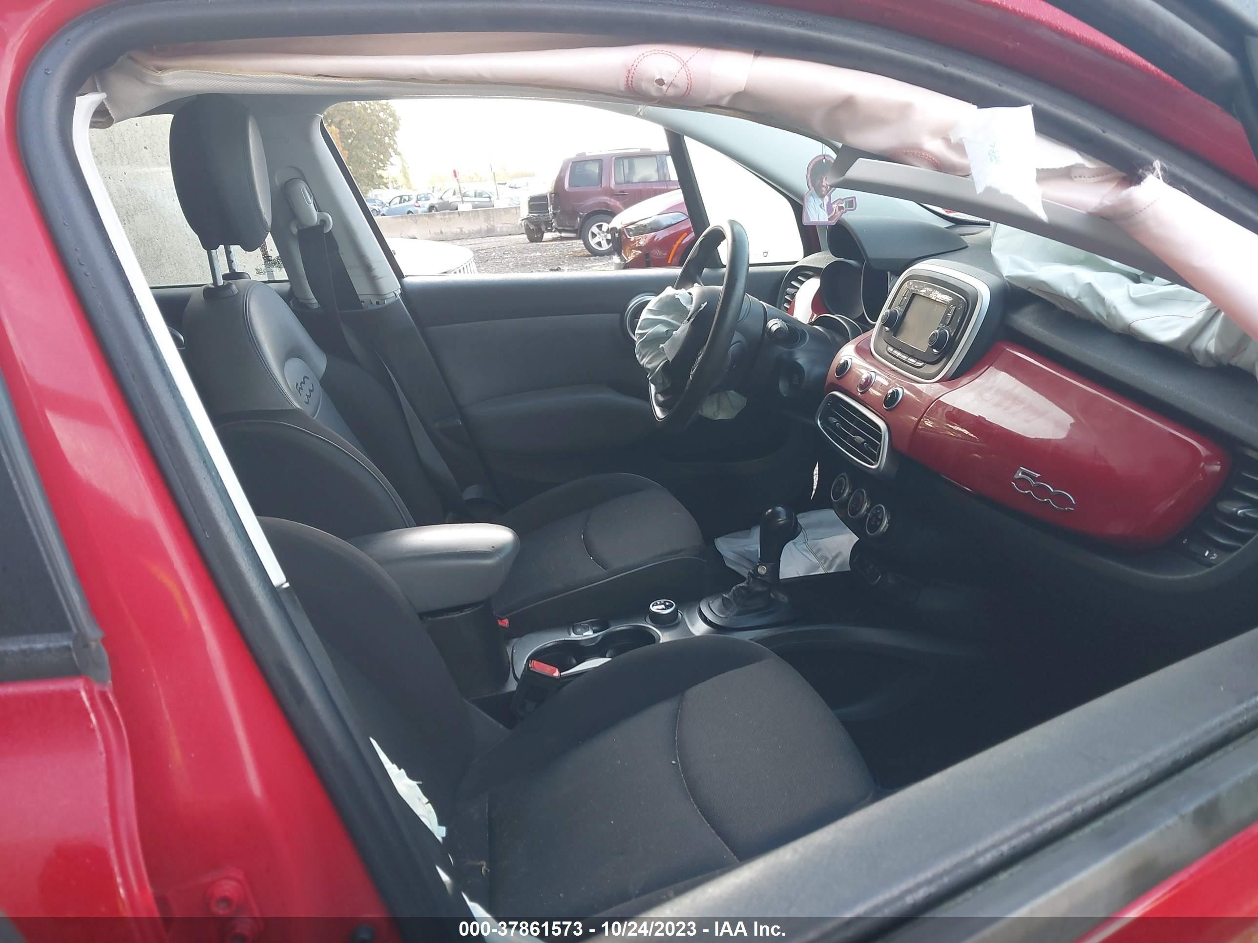 Photo 4 VIN: ZFBCFYBT6GP366602 - FIAT 500X 