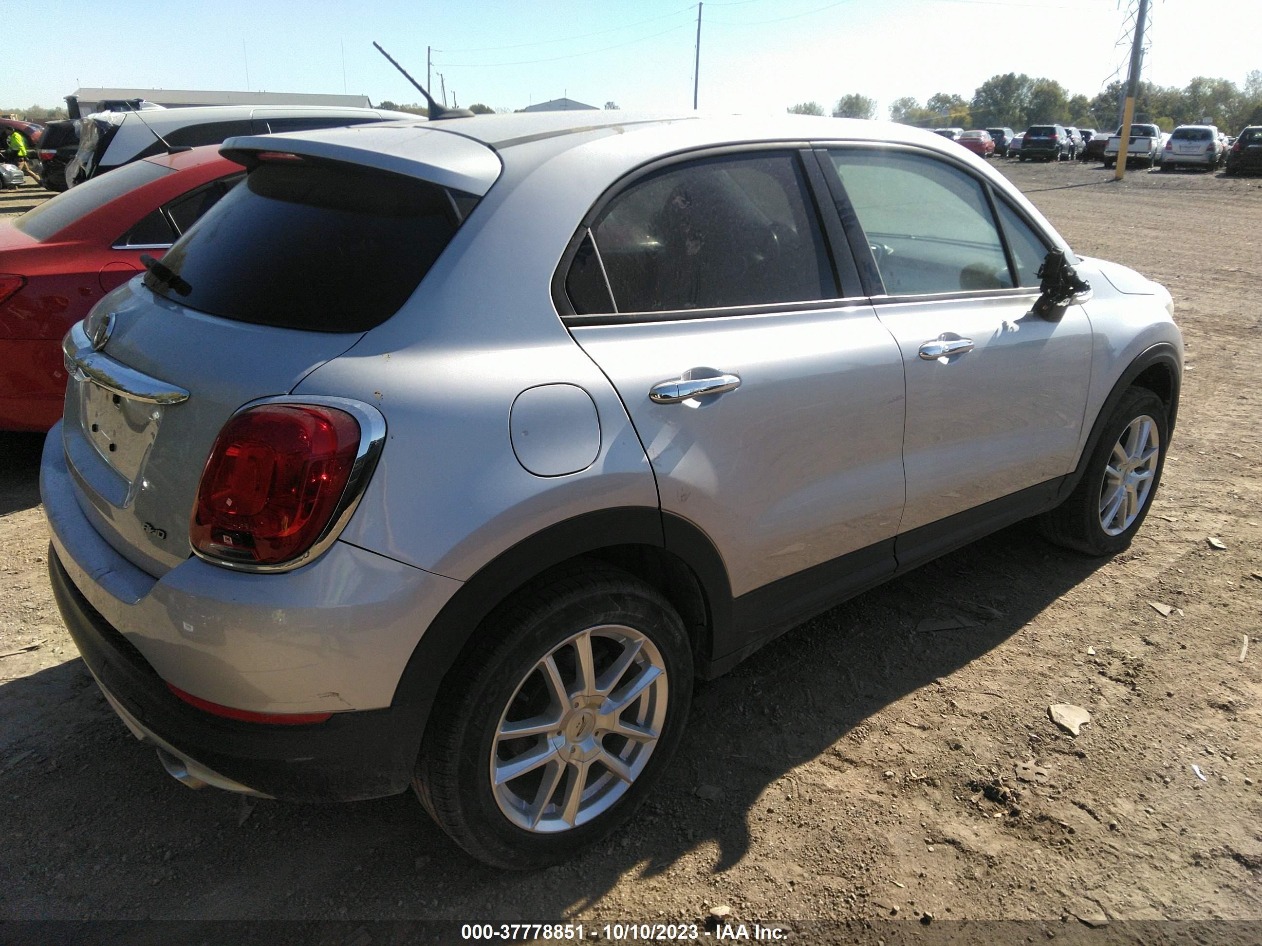 Photo 3 VIN: ZFBCFYBT9GP423360 - FIAT 500X 