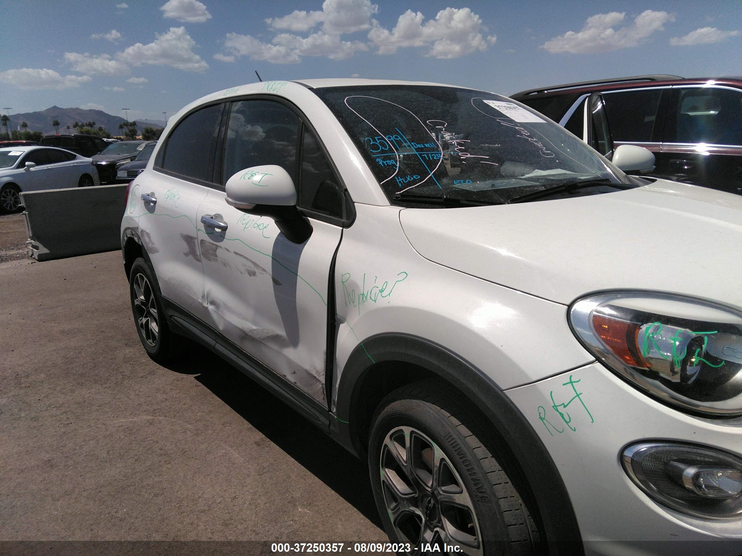 Photo 5 VIN: ZFBCFYCT1GP443505 - FIAT 500X 