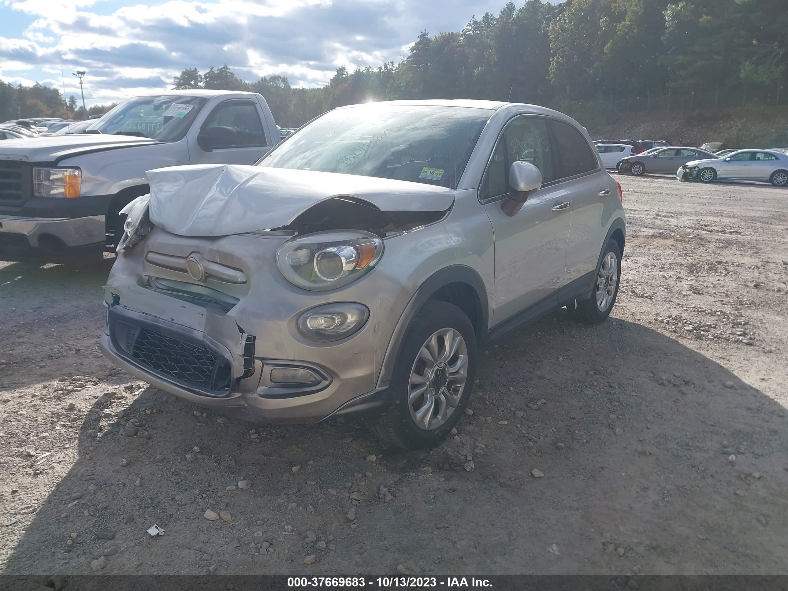 Photo 1 VIN: ZFBCFYDT5GP345916 - FIAT 500X 