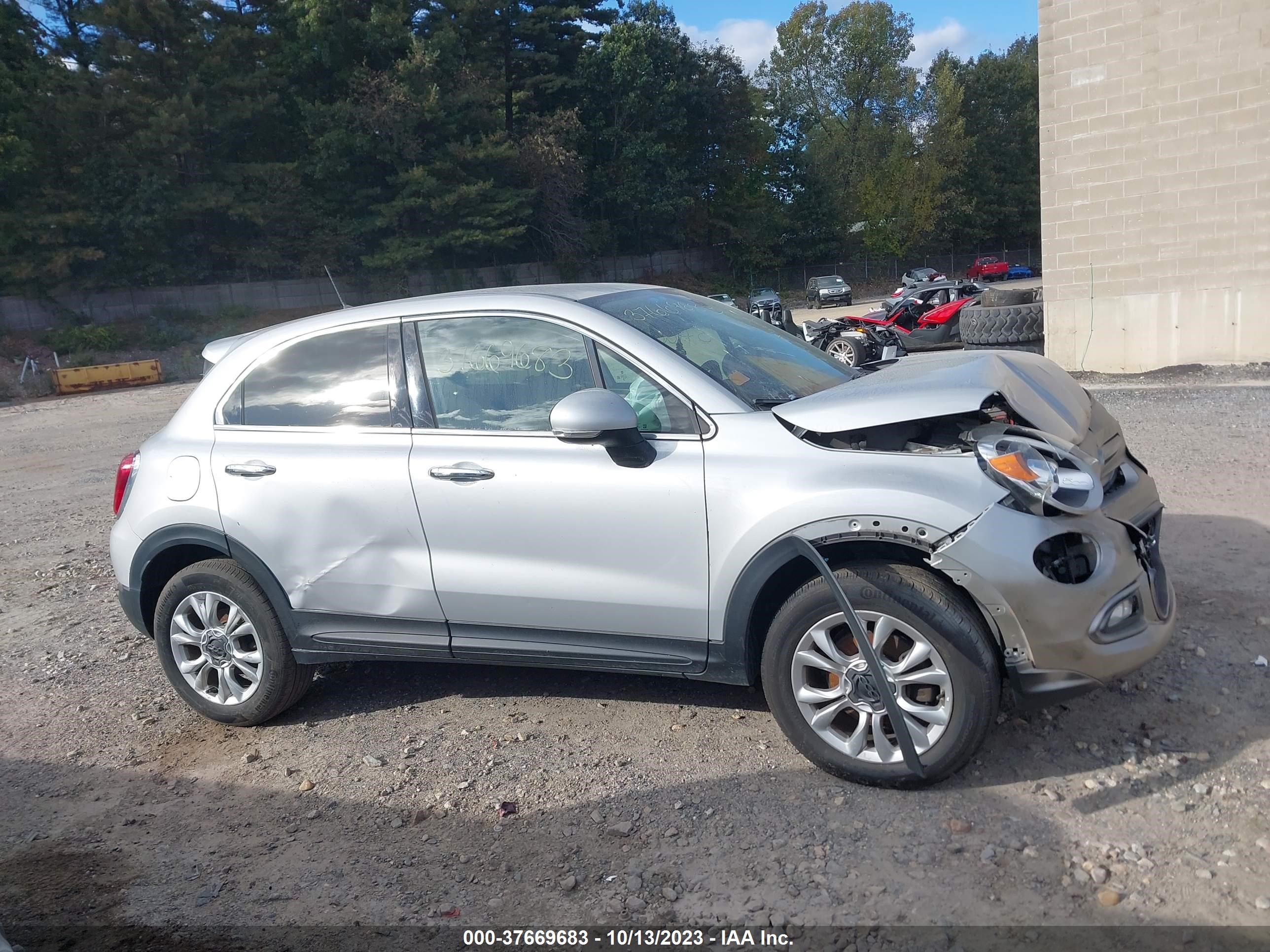 Photo 11 VIN: ZFBCFYDT5GP345916 - FIAT 500X 