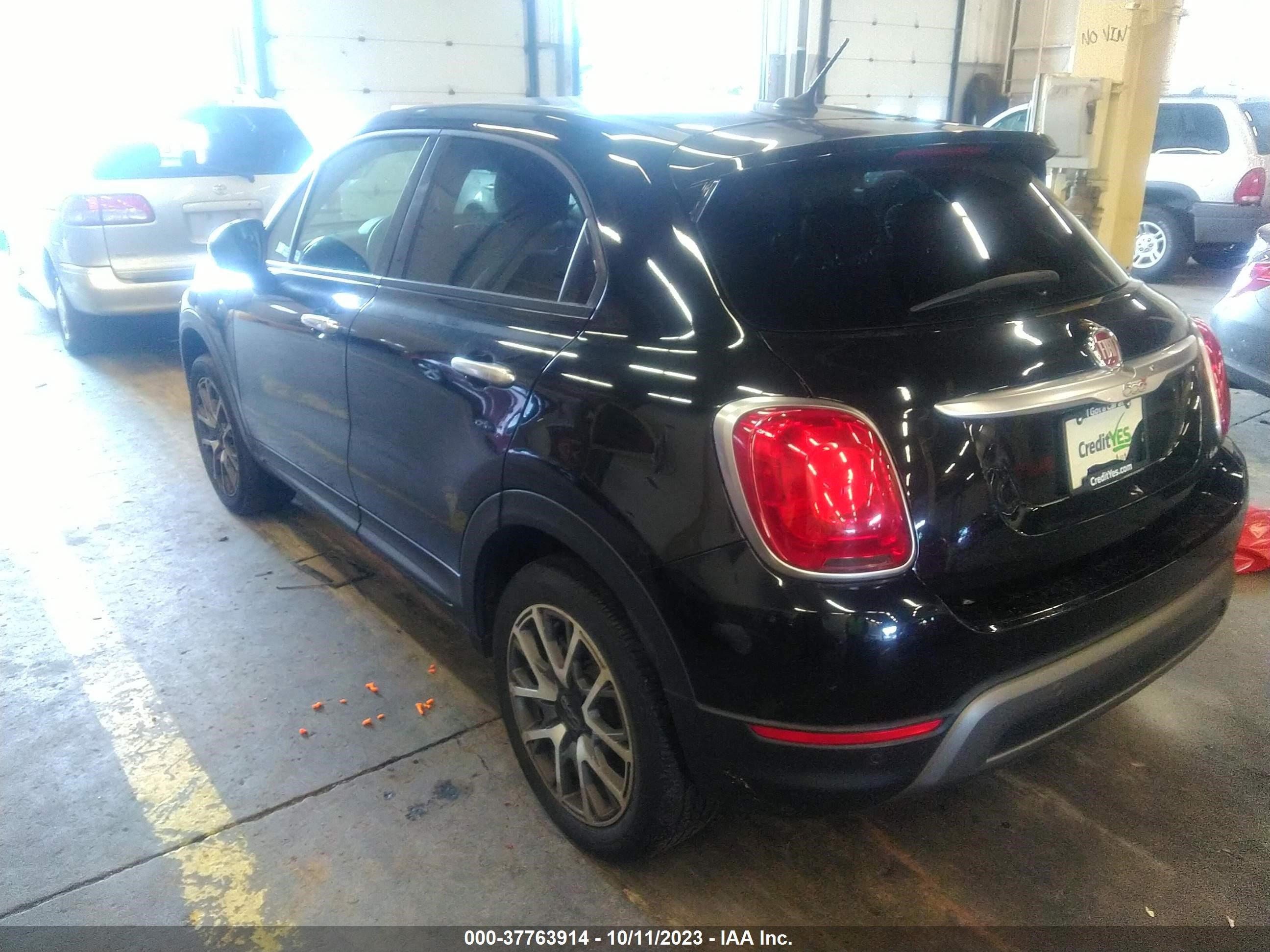 Photo 2 VIN: ZFBCFYET4GP404808 - FIAT 500X 