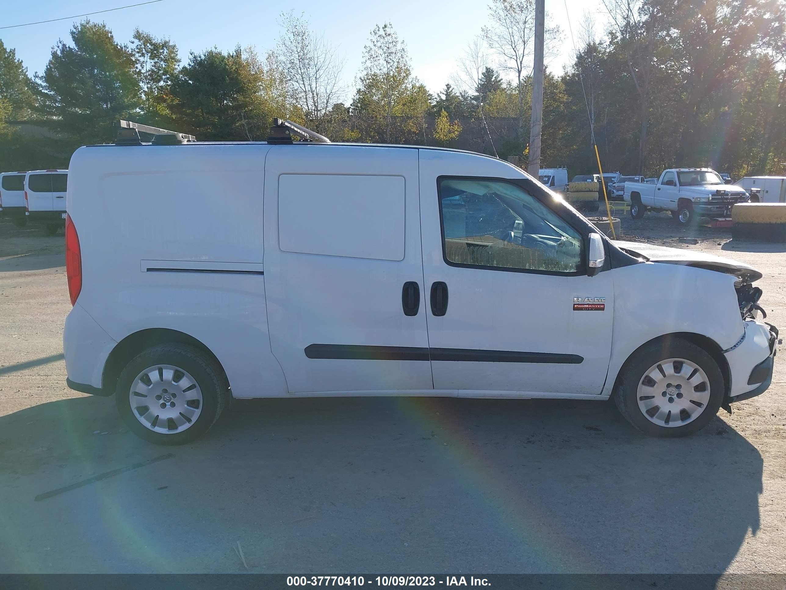 Photo 12 VIN: ZFBERFBT1F6A09775 - RAM PROMASTER CITY CARGO VAN 