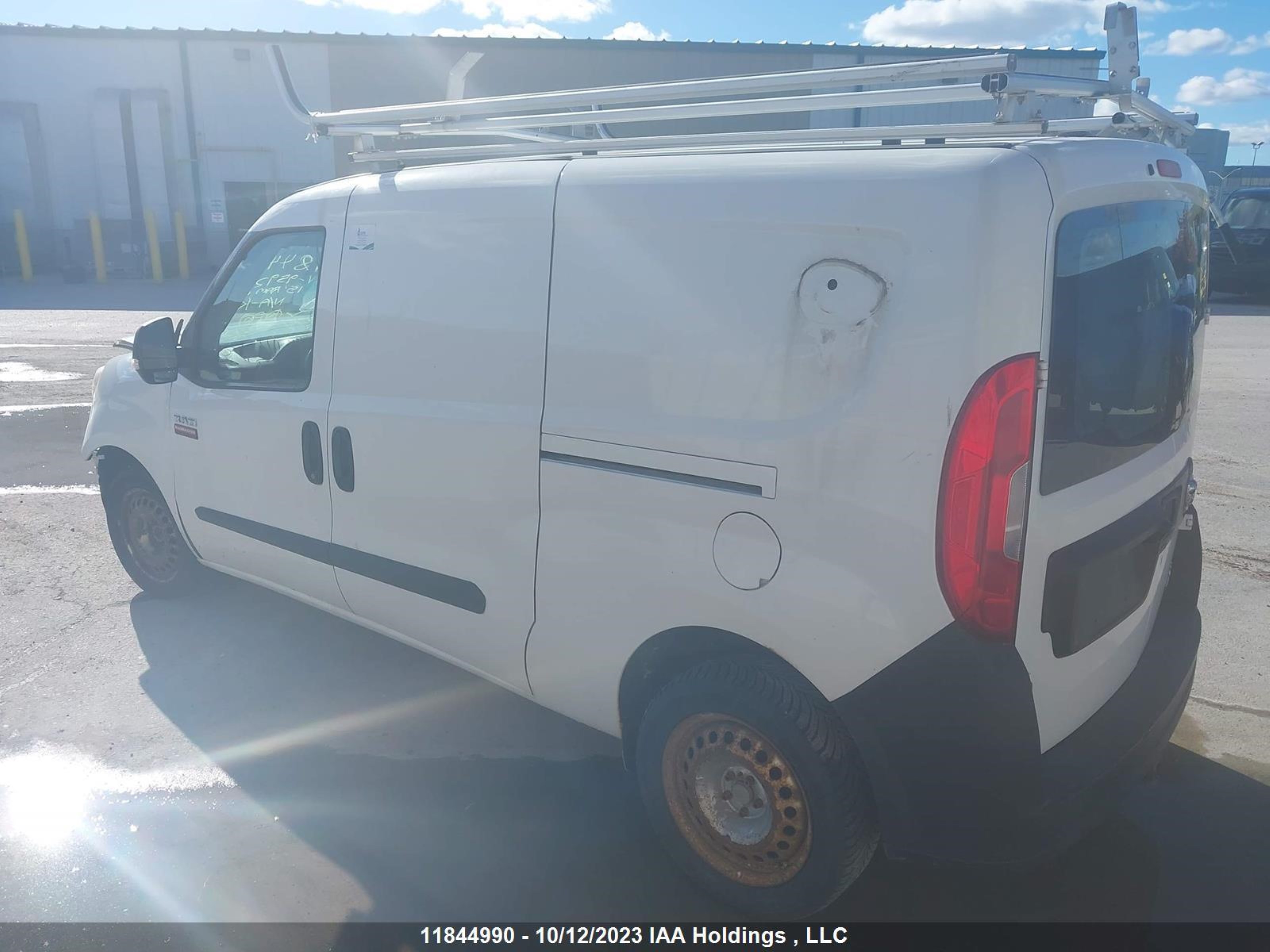 Photo 2 VIN: ZFBERFCTXF6959287 - RAM PROMASTER CITY 