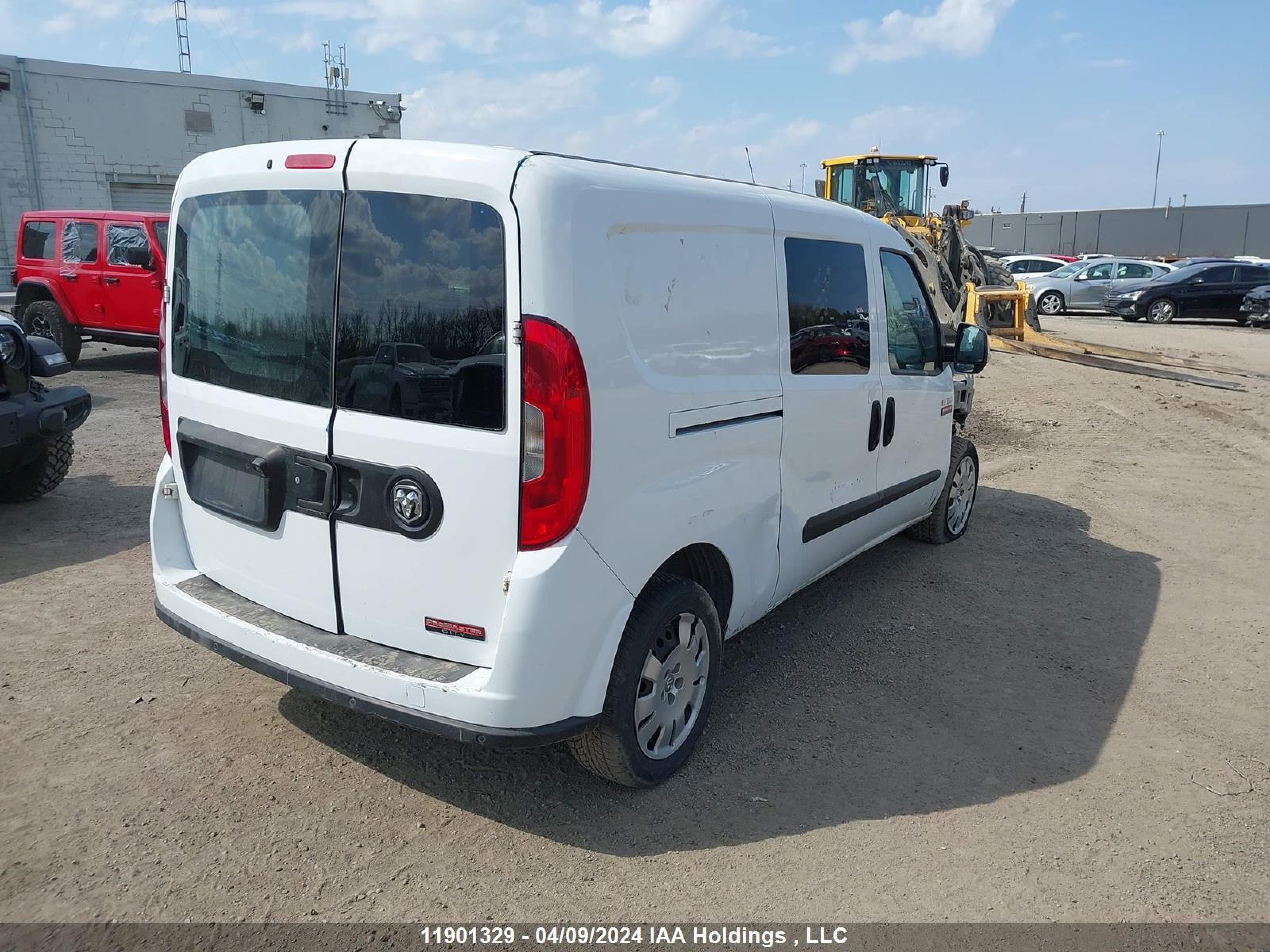 Photo 3 VIN: ZFBERFDT4F6967688 - RAM PROMASTER CITY 