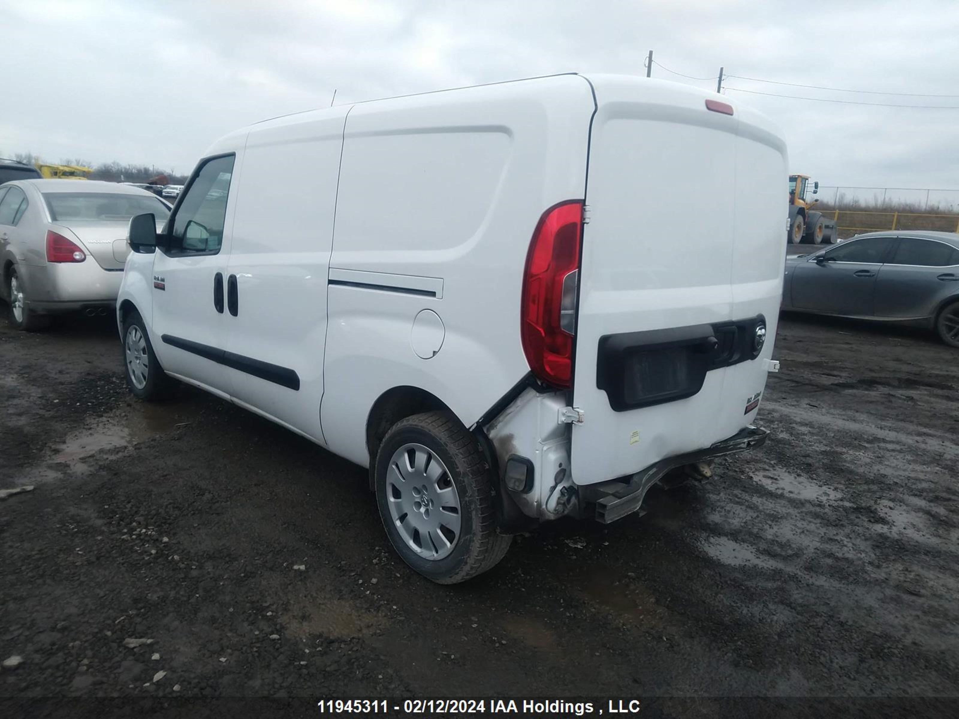 Photo 2 VIN: ZFBERFDTXF6950460 - RAM PROMASTER CITY 