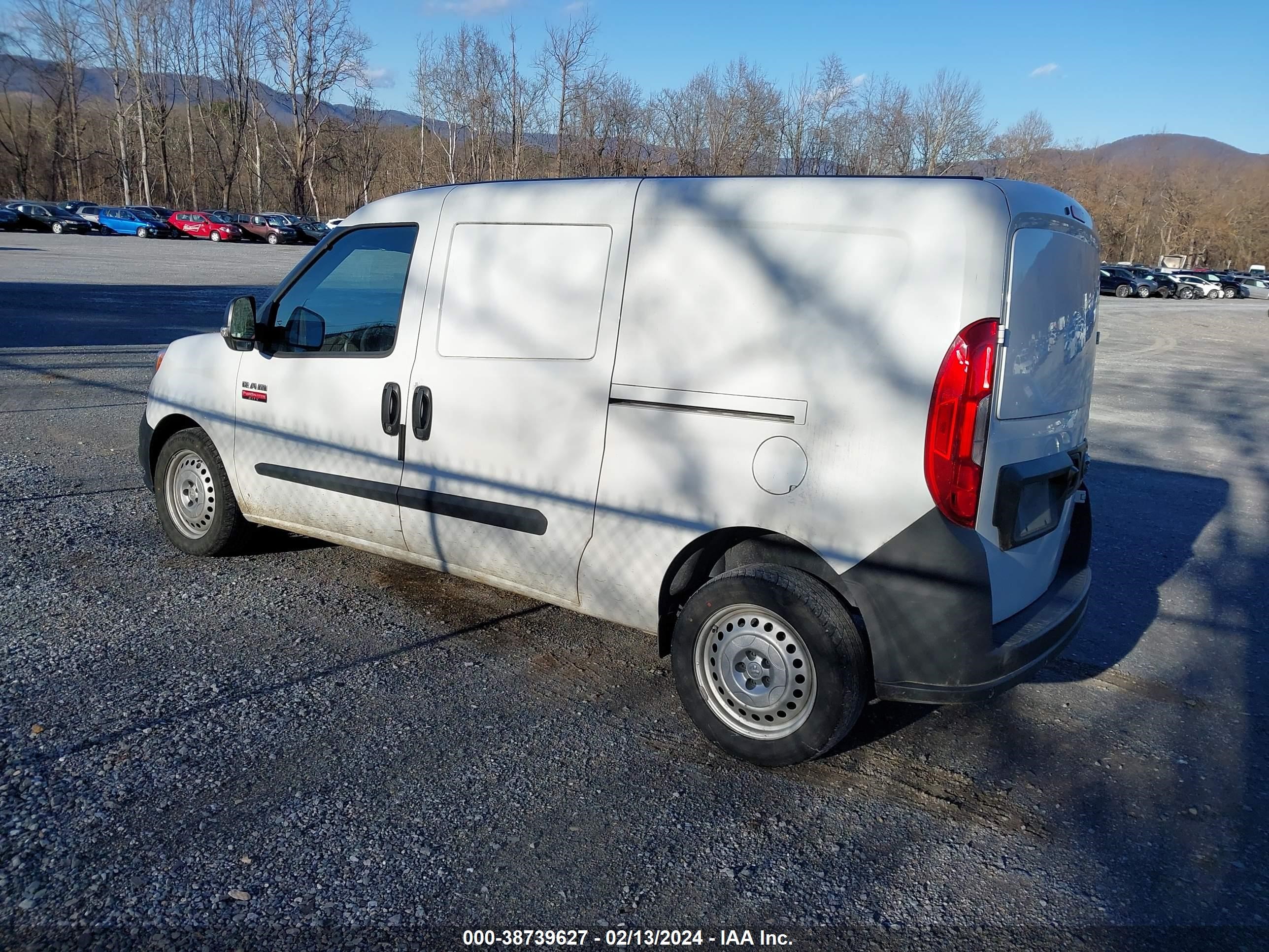 Photo 2 VIN: ZFBHRFAB1M6T32434 - RAM PROMASTER CITY 