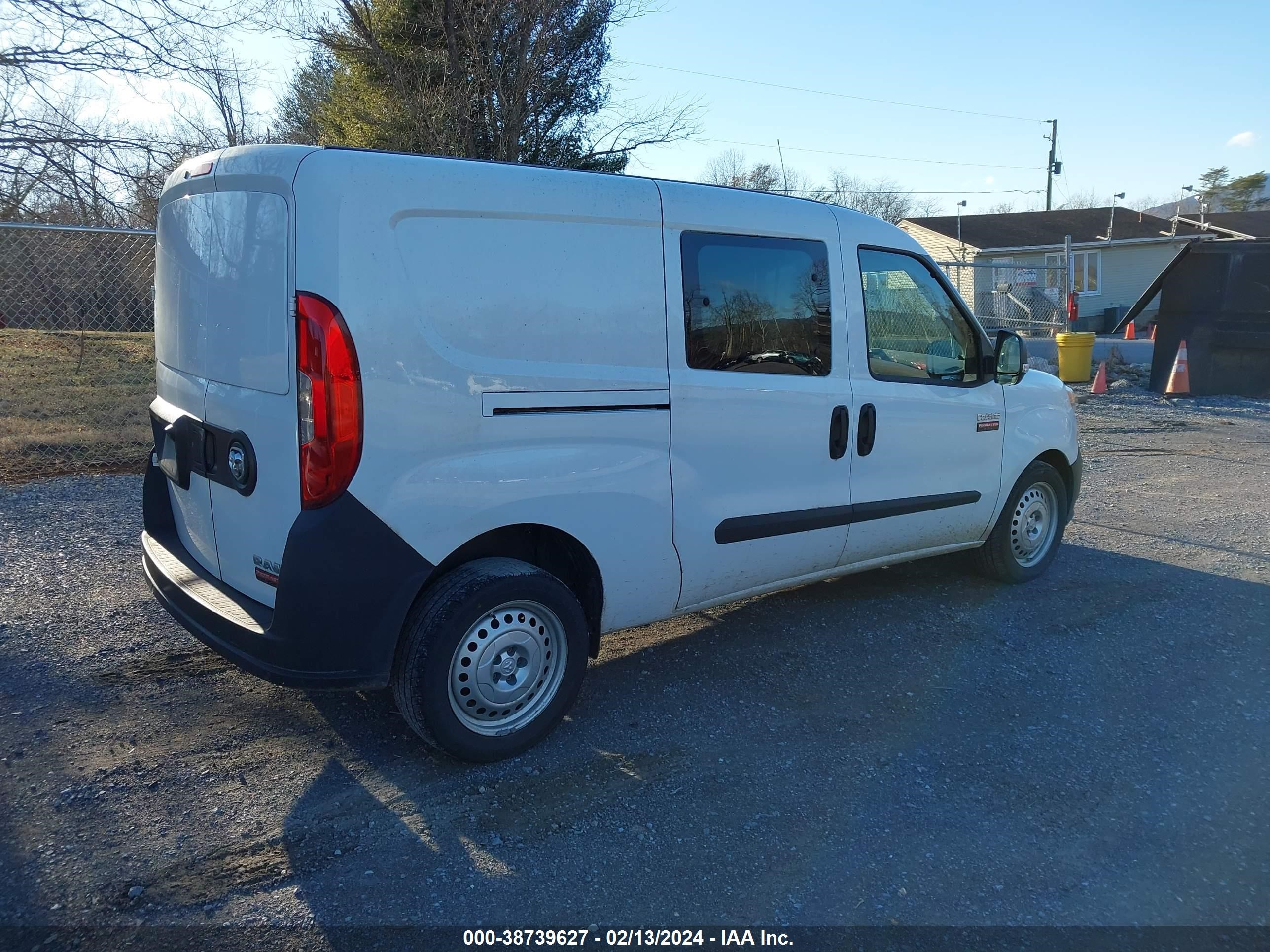 Photo 3 VIN: ZFBHRFAB1M6T32434 - RAM PROMASTER CITY 