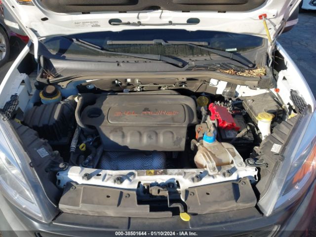 Photo 9 VIN: ZFBHRFAB2L6S31952 - HYUNDAI SANTA FE 