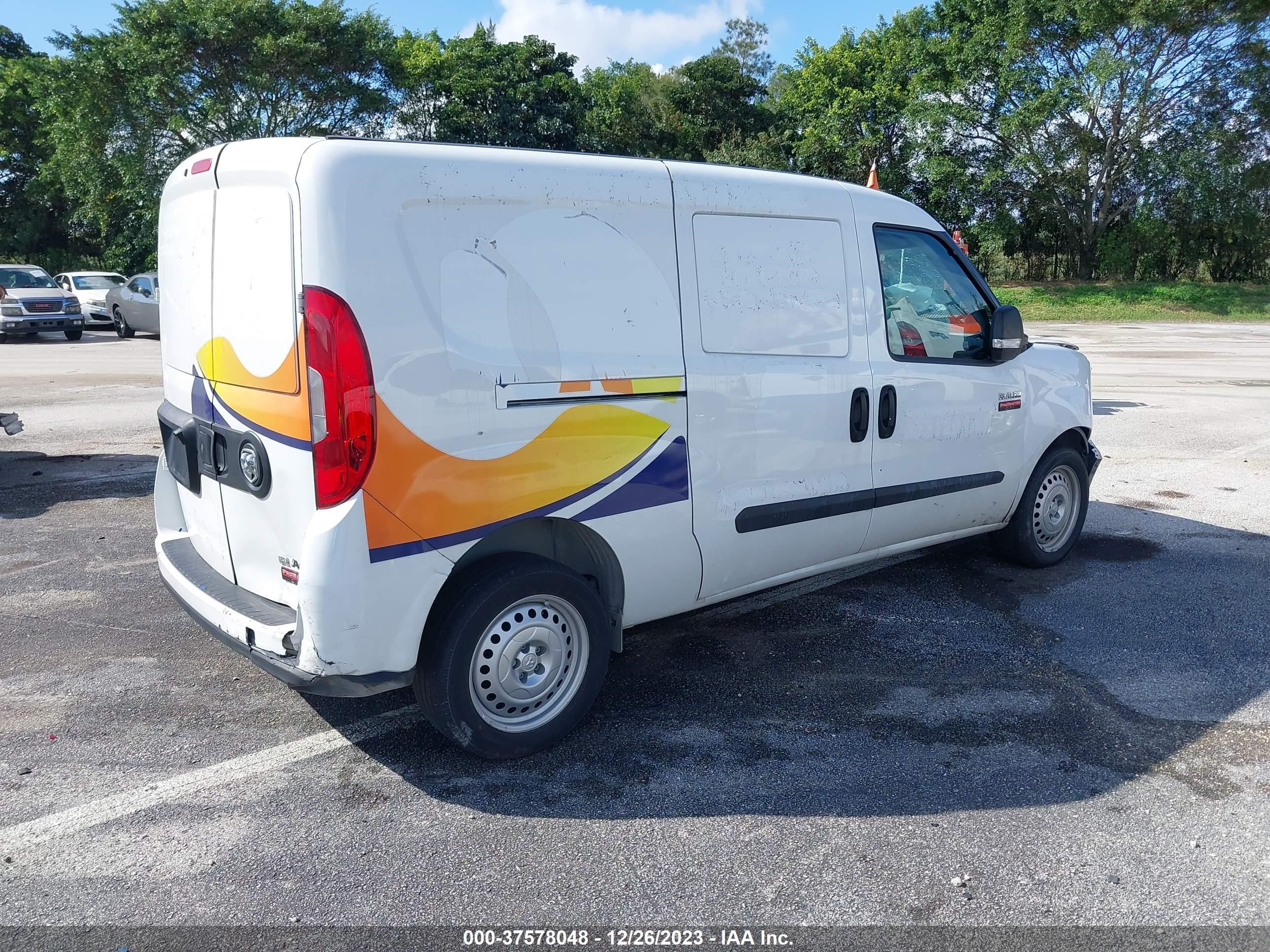 Photo 3 VIN: ZFBHRFAB9N6W63456 - RAM PROMASTER CITY 