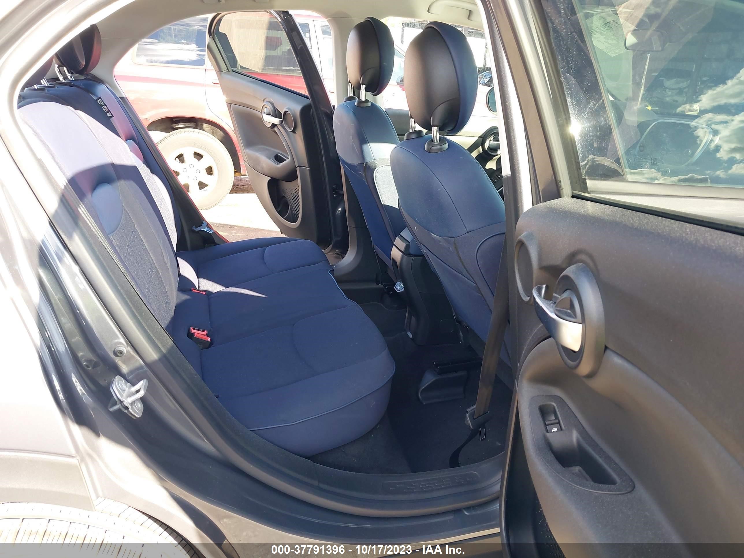 Photo 7 VIN: ZFBNF3A17NP973424 - FIAT 500X 