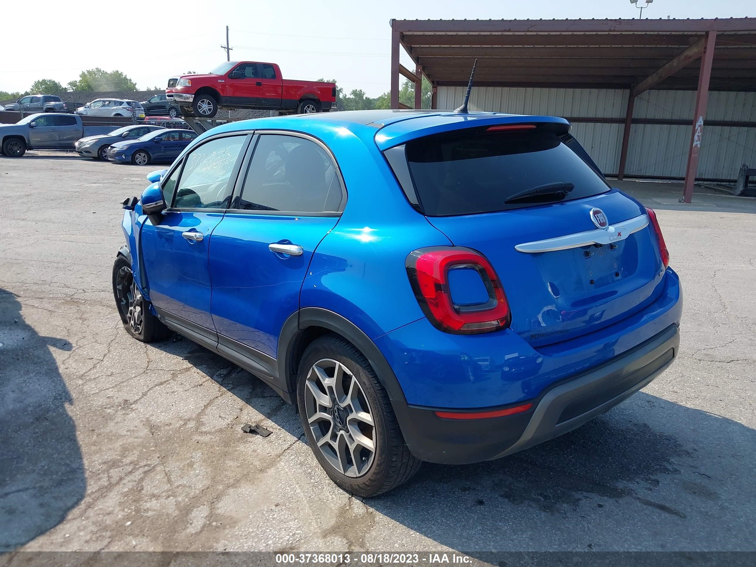 Photo 2 VIN: ZFBNF3B10MP889619 - FIAT 500X 