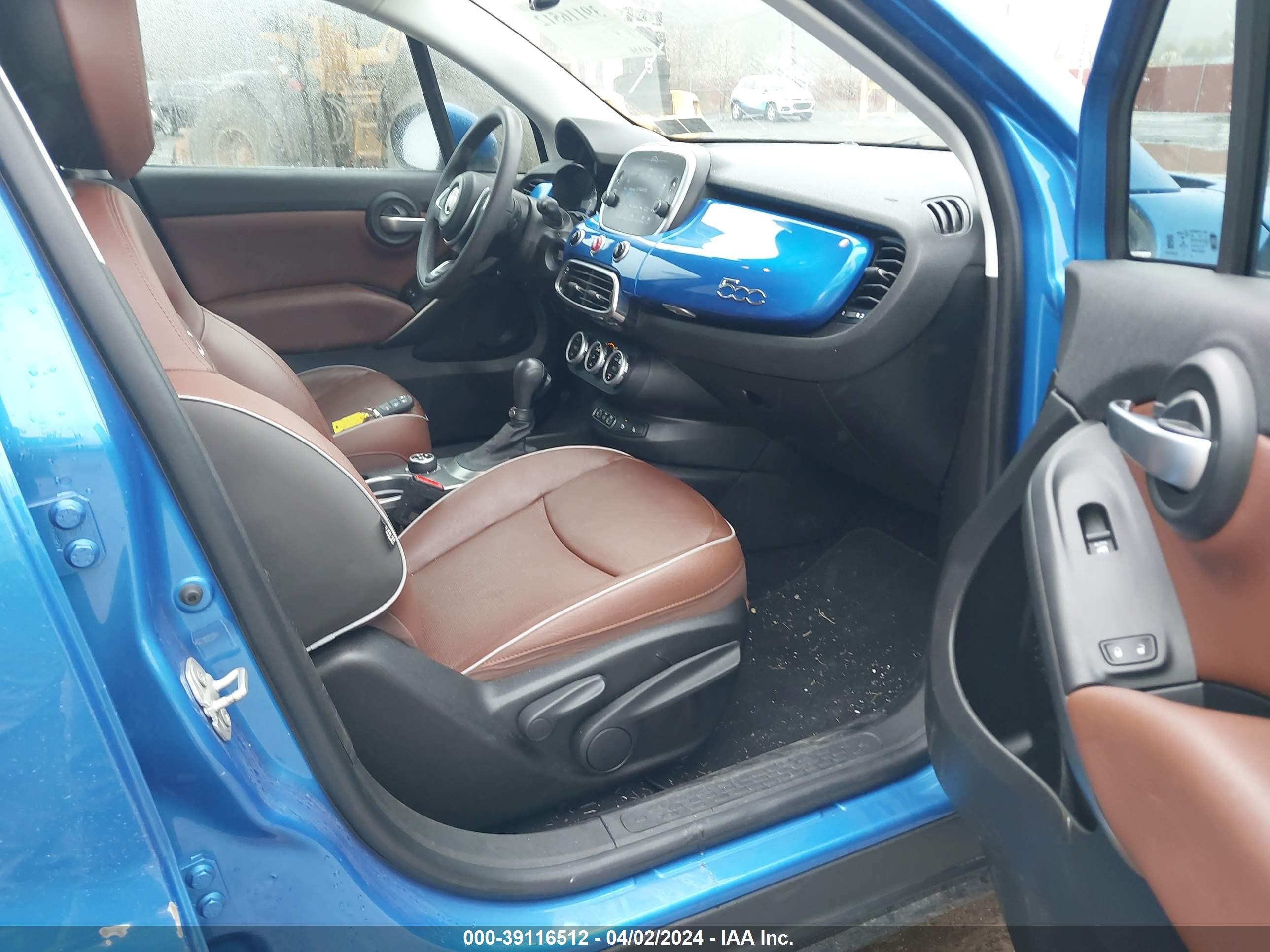 Photo 4 VIN: ZFBNFYD15KP788437 - FIAT 500X 