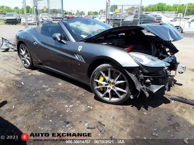 Photo 3 VIN: ZFF65LJA0C0183281 - FERRARI CALIFORNIA 