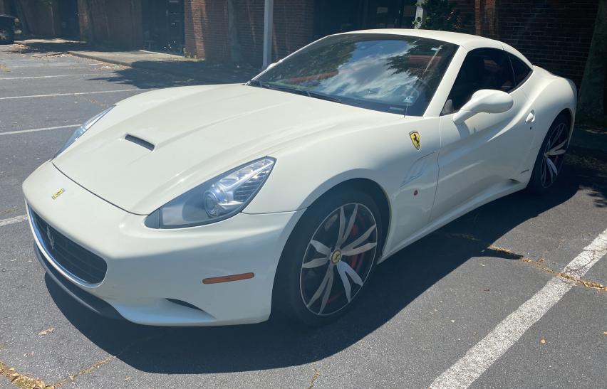 Photo 1 VIN: ZFF65LJA3A0172062 - FERRARI CALIFORNIA 