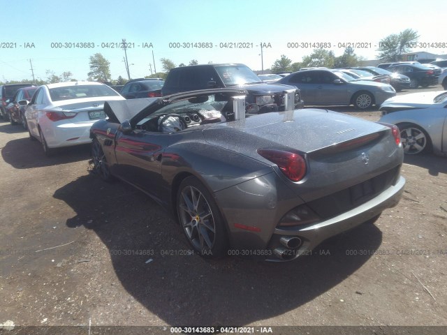 Photo 2 VIN: ZFF65LJA3C0185445 - FERRARI CALIFORNIA 