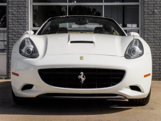 Photo 4 VIN: ZFF65LJA4B0181435 - FERRARI CALIFORNIA 