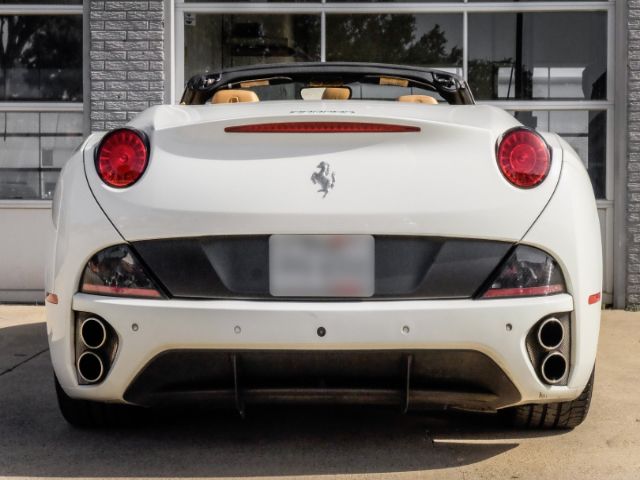 Photo 9 VIN: ZFF65LJA4B0181435 - FERRARI CALIFORNIA 