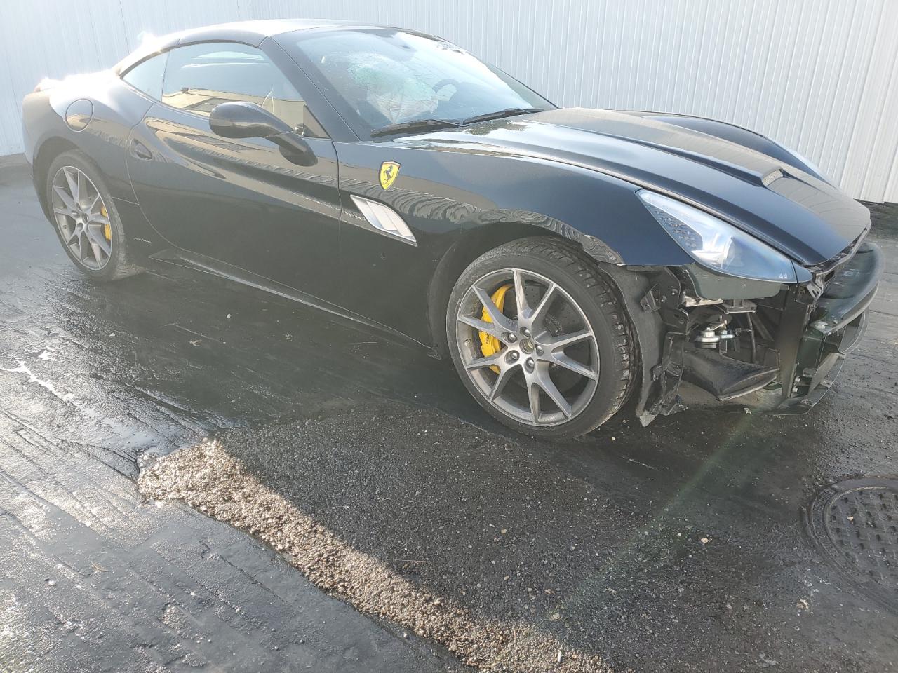 Photo 3 VIN: ZFF65TJAXE0198101 - FERRARI CALIFORNIA 