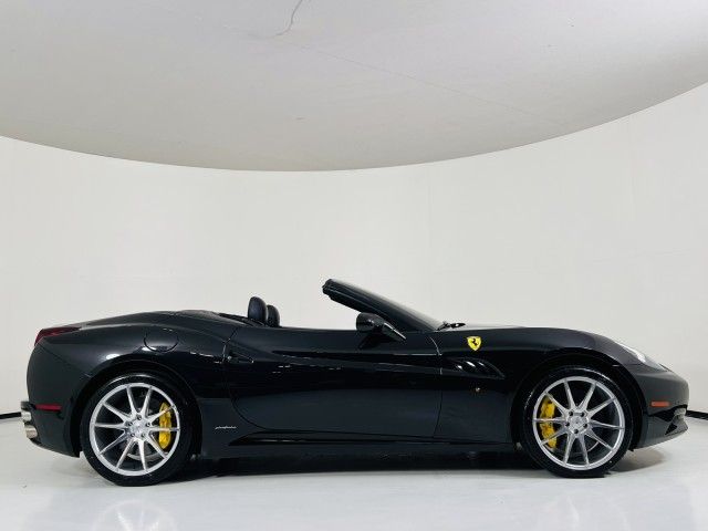 Photo 1 VIN: ZFF65TJAXE0200770 - FERRARI CALIFORNIA 