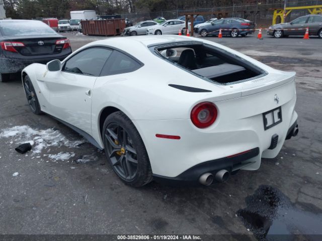 Photo 2 VIN: ZFF74UFA2G0214140 - FERRARI F12 BERLIN 