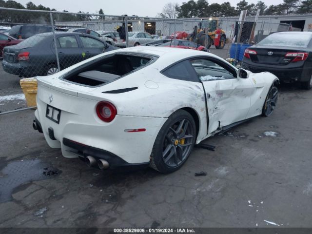 Photo 3 VIN: ZFF74UFA2G0214140 - FERRARI F12 BERLIN 