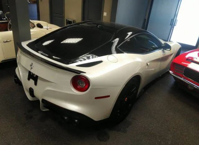 Photo 3 VIN: ZFF74UFA5F0204426 - FERRARI F12BERLINETTA 