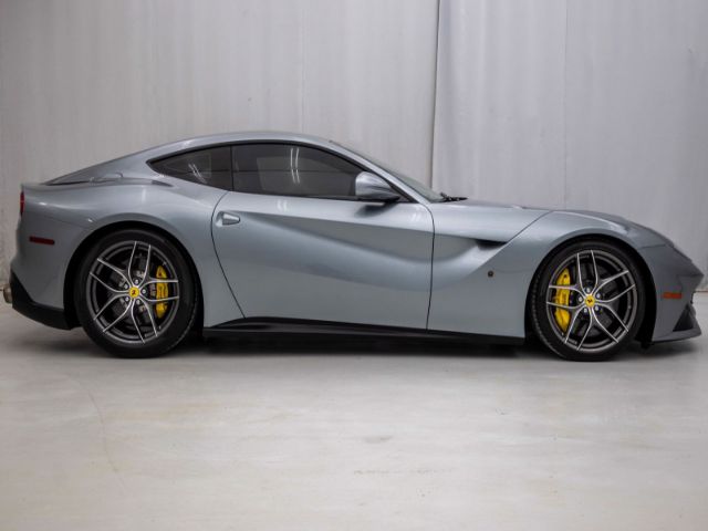 Photo 1 VIN: ZFF74UFAXG0212961 - FERRARI F12BERLINETTA 