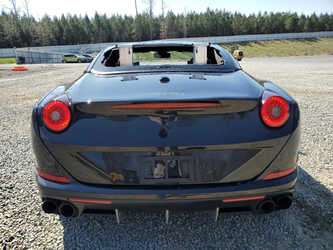 Photo 5 VIN: ZFF77XJA2F0207106 - FERRARI CALIFORNIA 