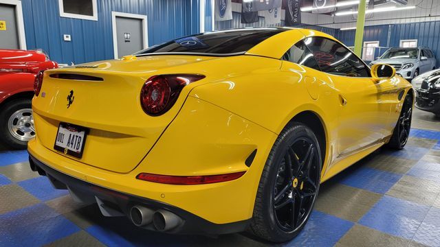 Photo 2 VIN: ZFF77XJA7F0211569 - FERRARI CALIFORNIA 