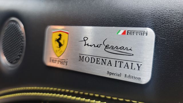 Photo 9 VIN: ZFF77XJA7F0211569 - FERRARI CALIFORNIA 