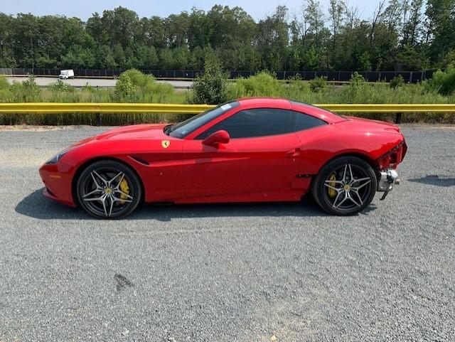 Photo 3 VIN: ZFF77XJA8H0222101 - FERRARI CALIFORNIA 