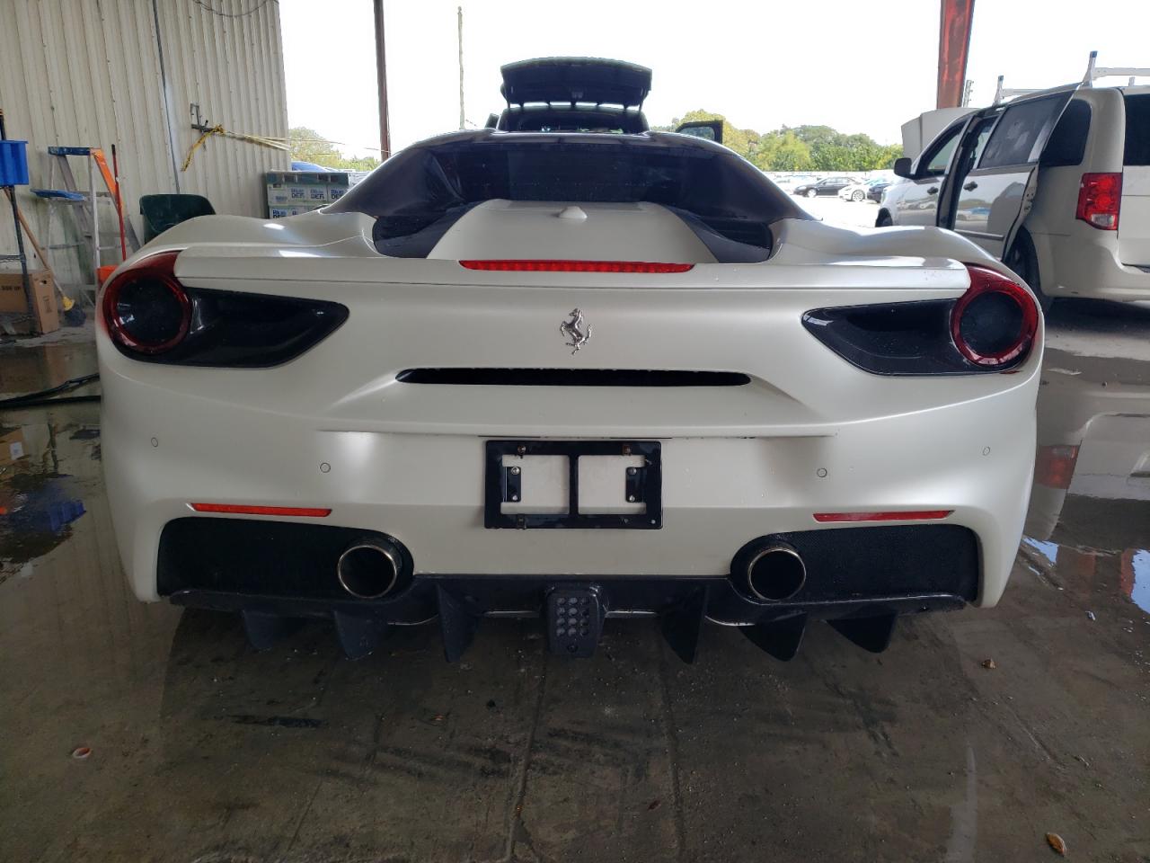 Photo 5 VIN: ZFF80AMA6J0229071 - FERRARI 488 