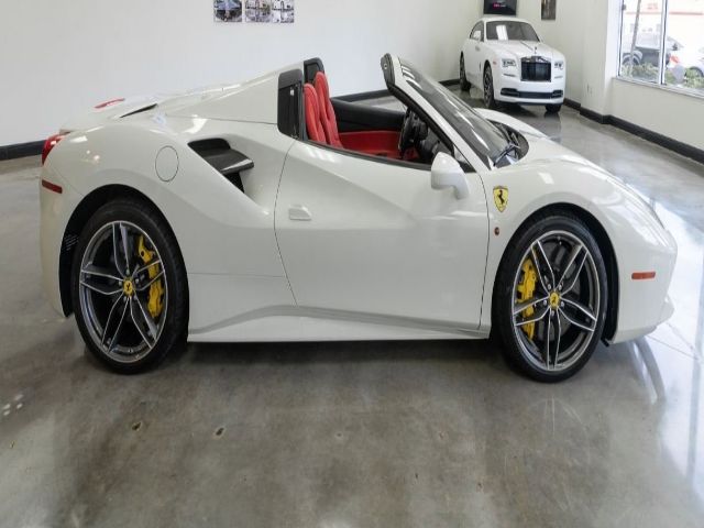 Photo 2 VIN: ZFF80AMA8K0238453 - FERRARI 488 SPIDER 