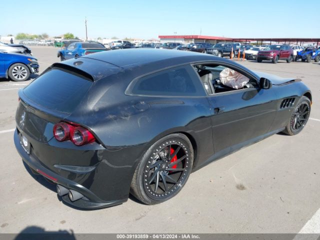 Photo 3 VIN: ZFF82WNA5J0233487 - FERRARI GTC4LUSSO 