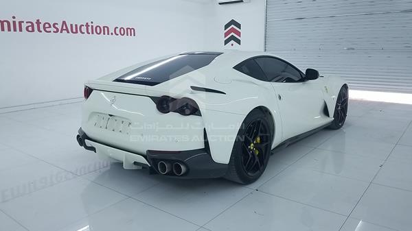 Photo 11 VIN: ZFF83CMT6J0230905 - FERRARI 812 SUPERFAST 