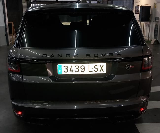 Photo 1 VIN: ZFFLJ65B000184348 - LAND ROVER SVR 