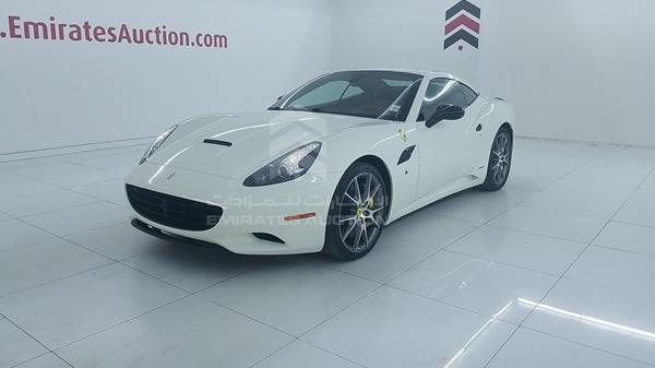 Photo 6 VIN: ZFFTJ65T1E0198371 - FERRARI CALIFORNIA 