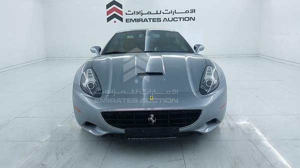 Photo 0 VIN: ZFFTJ65T4D0195768 - FERRARI CALIFORNIA 