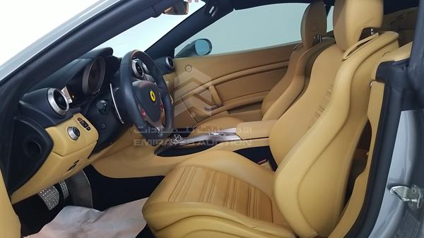 Photo 19 VIN: ZFFTJ65T4D0195768 - FERRARI CALIFORNIA 