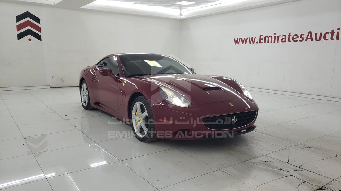 Photo 8 VIN: ZFFTJ65T9E0196528 - FERRARI CALIFORNIA 