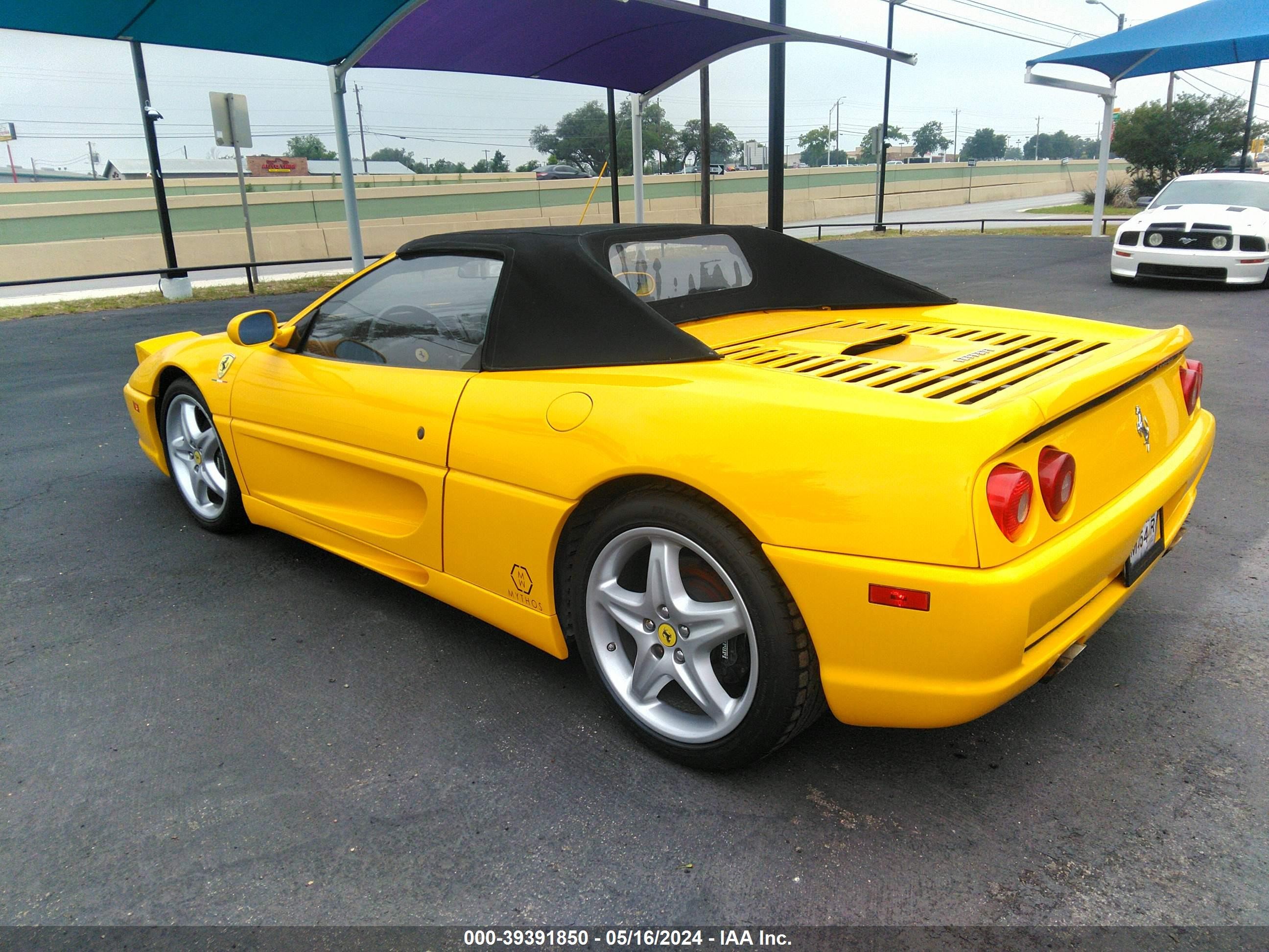 Photo 2 VIN: ZFFXR48A3V0107772 - FERRARI NULL 